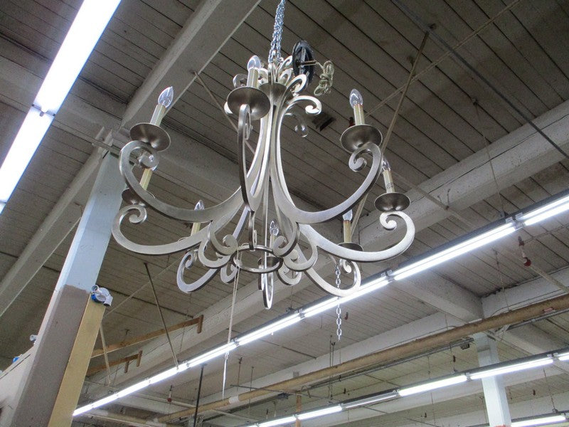 HomeDor Vintage Iron Art 8-Candle Chandelier