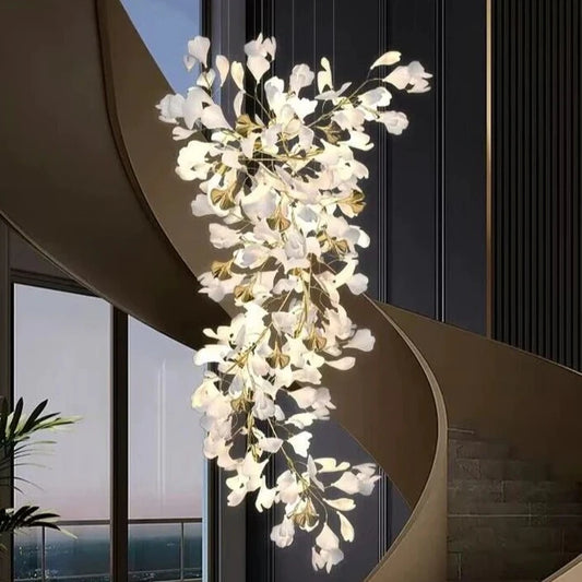 Lampadario Linn a ramo verticale a forma di petalo bianco