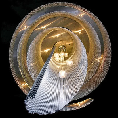 Lampadario Libby a più livelli con nappe a spirale extra large