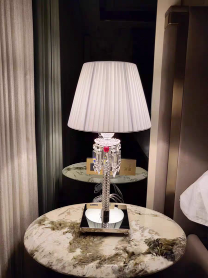 HomeDor Vintage Luxury Lampshade Table Lamp in Black/White